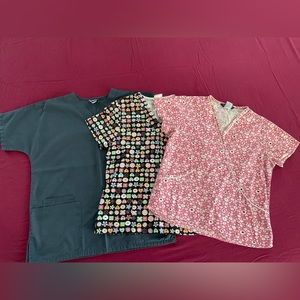 Women’s scrub tops